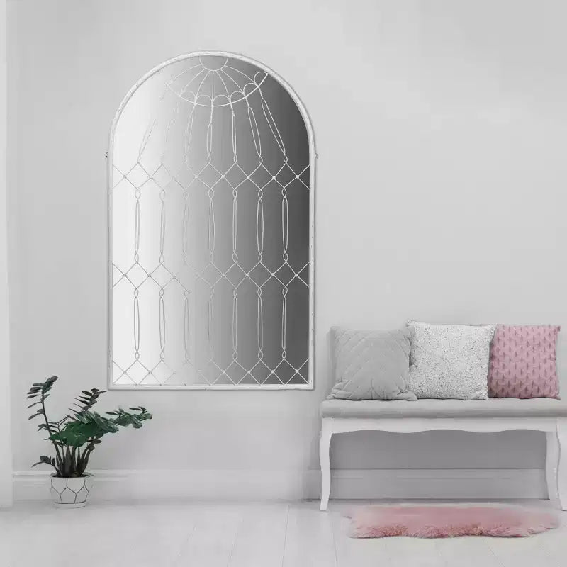 Miroir mural décoratif en fer forgé en forme de cage arquée