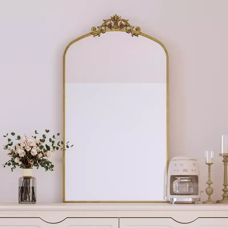 Miroir mural arqué vintage orné de 110 cm