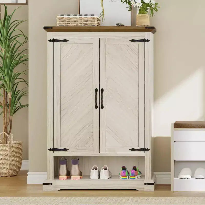 Étagère à chaussures en bois à 6 niveaux avec tablettes ajustables pour le rangement dans l'entrée