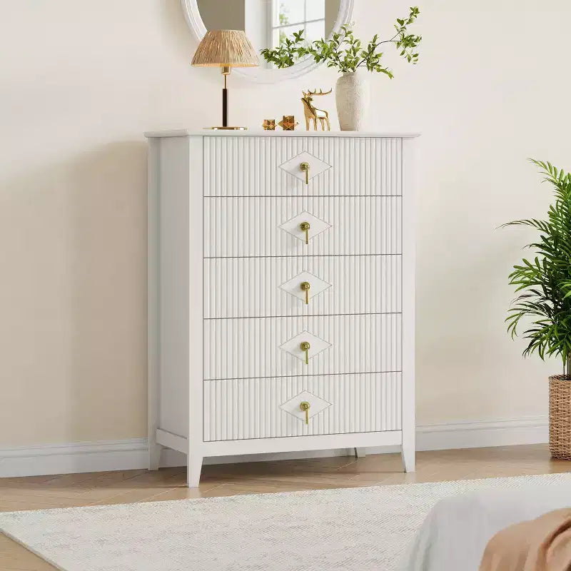 Commode de chambre à 5 tiroirs, 81 cm de large, moderne avec poignées métalliques et tiroirs en bois pour chambre, salon, couloir