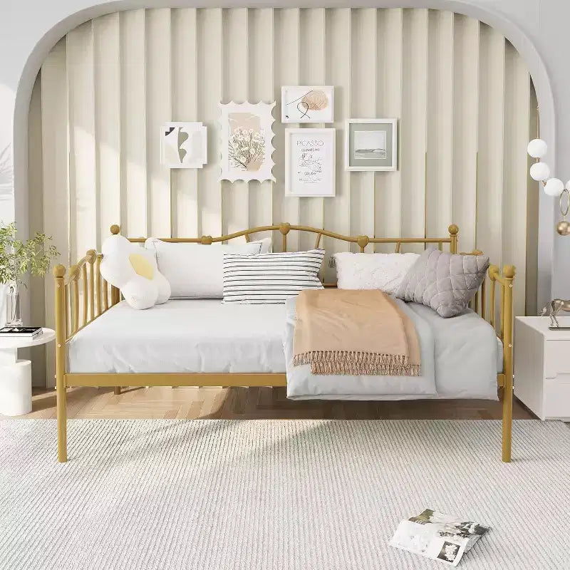 Cadre de lit de repos double peu encombrant avec lit gigogne pour salon et chambre à coucher